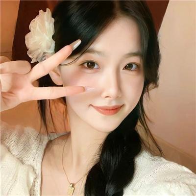 黑夜中的玻璃人偶